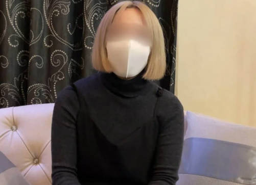 FC2PPV-4647864 27岁美发师