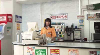 Idea Pocket - IPZZ-567 ボクの出勤に合わせてシフト出す小悪魔J刑女子のイタズラ嗫きハニートラップ 学生バイトちゃん奥さんと客にバレずに店内不伦NTR 日向由奈