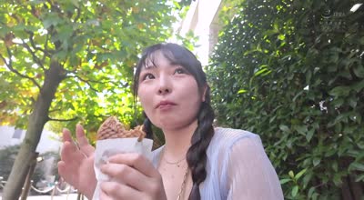 Kawaii - CAWD-823 山形から游びに来ていた无垢で世间知らずな田舎娘に街头えちえちインタビューしたら手応えあり！强引に言いくるめてAV出演 平山羽那